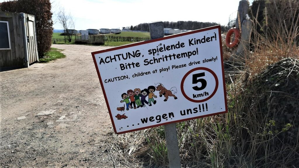 Auffahrt Wohnmobilpark Walkyrien